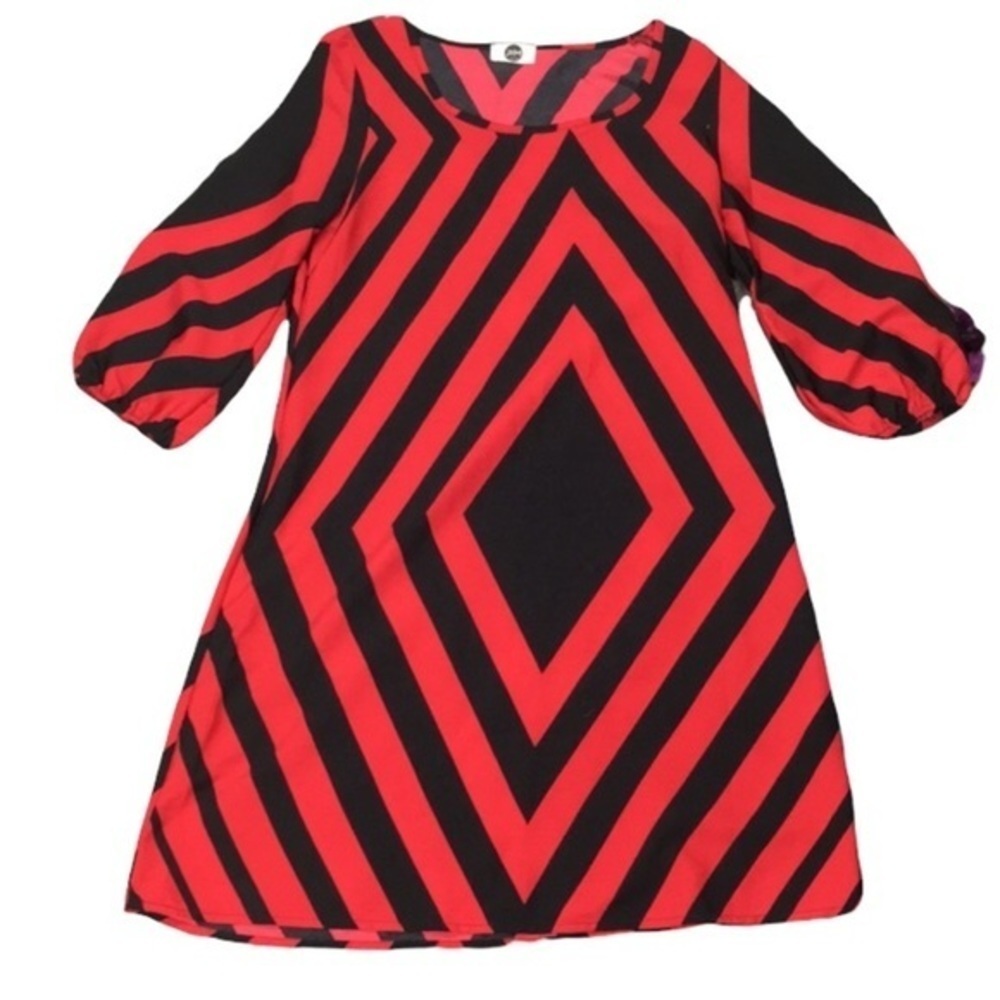 J&M Clothing Red and Black Geometric Dress S
